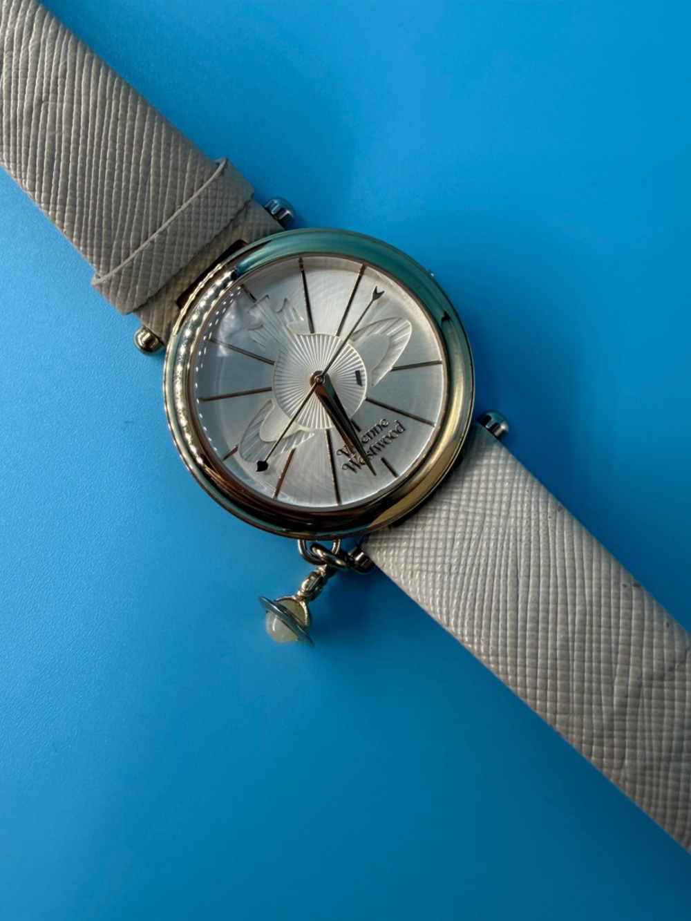 Vivienne Westwood Orb Pop Ladies Quartz Watch Champagne Dial Beige Leather Strap - Picture 5 of 7